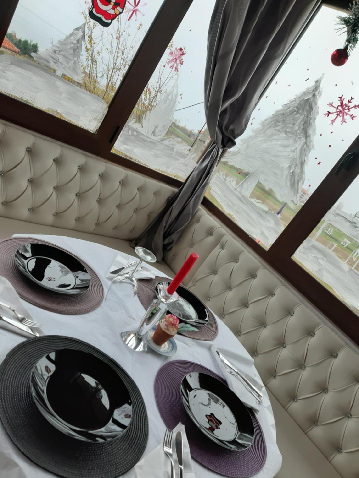 Hotel Villa Stone Dream Bar Restaurant Udenisht Exteriör bild