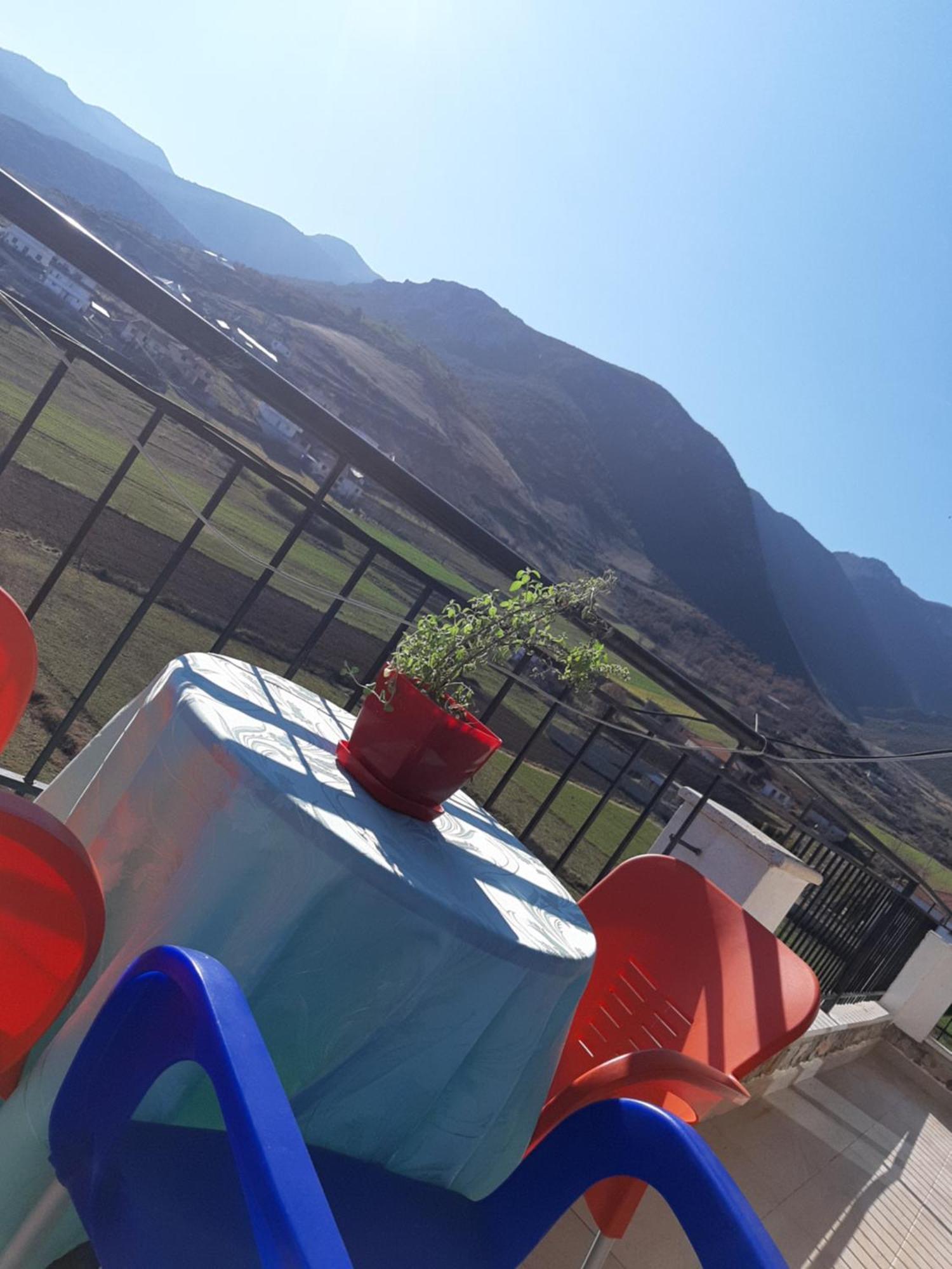 Hotel Villa Stone Dream Bar Restaurant Udenisht Exteriör bild