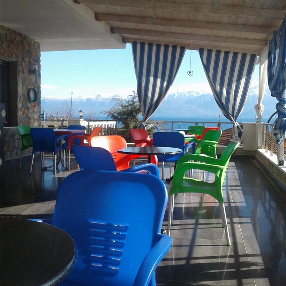 Hotel Villa Stone Dream Bar Restaurant Udenisht Exteriör bild